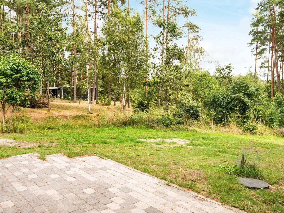 7 Person Holiday Home In Kolind 객실 사진